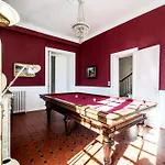 Chateau De Seguin